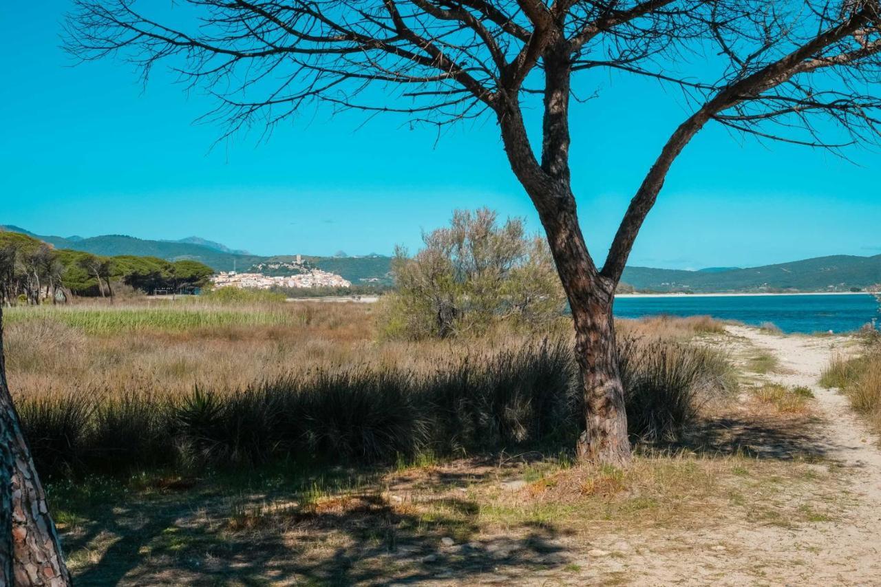 Santu Juanne -Ammentos Posada- A Due Passi Dalla Spiaggia San Giovanni  Ngoại thất bức ảnh