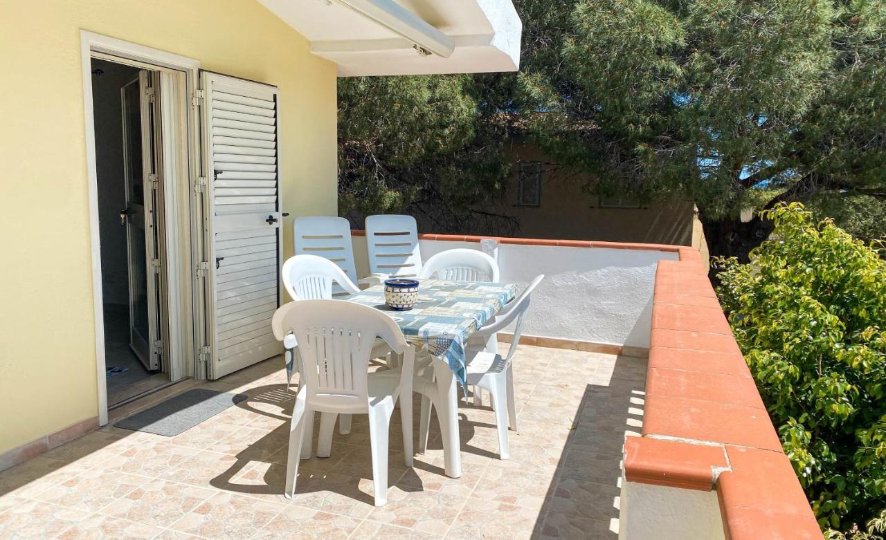 Santu Juanne -Ammentos Posada- A Due Passi Dalla Spiaggia San Giovanni  Ngoại thất bức ảnh